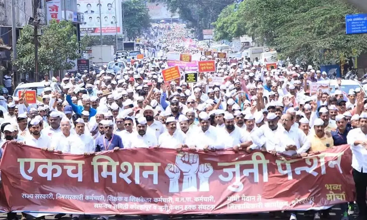 १८ लाख कर्मचारियों को झटका, सरकार के खिलाफ आंदोलन उग्र होगा