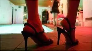 गोरेगांव में देह व्यापार रैकेट का भंडाफोड़... भोजपुरी अभिनेत्री गिरफ्तार,  पुलिस ने तीन मॉडलों को छुड़ाया