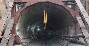 मुंबई में ठाणे को बोरीवली से जोड़ने वाली १०.२५ किलोमीटर लंबी भूमिगत सुरंग परियोजना...