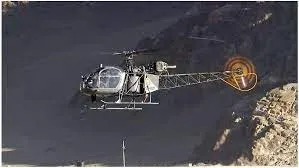 जापान में लापता सैनिकों की तलाश में जुटे बचावकर्ताओं को हेलीकाप्टर के मिले पुर्जे... 10 लोग थे सवार