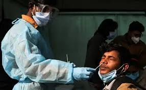 मुंबई और महाराष्ट्र में तेज से बढ़ रहा है कोरोना का ग्राफ...सतर्क हुई BMC