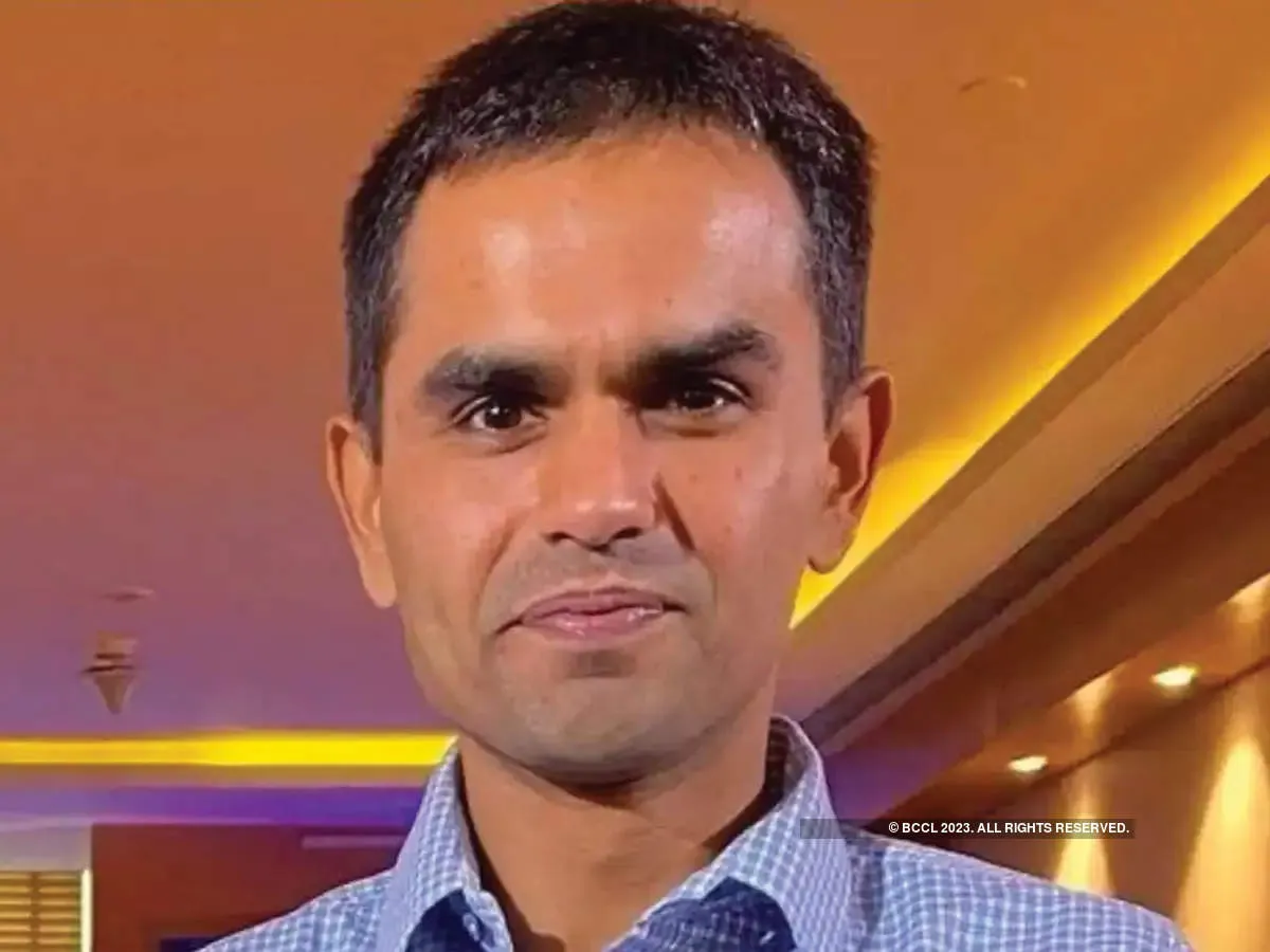 former-ncb-officer-sameer-wankhede-skips-cbi-questioning-in-aryan-khan-bribery-case