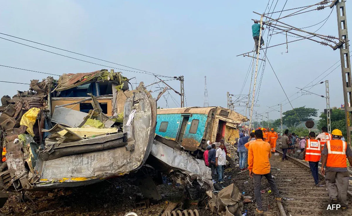 gtep1c9c_odisha-train-accident-afp_625x300_03_June_23 (1)