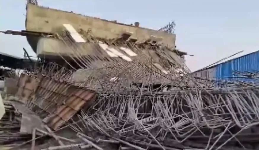hyaderabad-flyover-collapse-1687334247