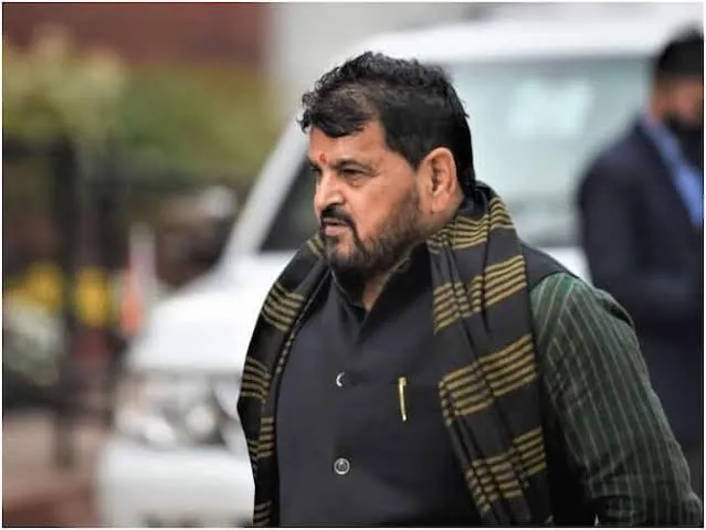 WFI अध्‍यक्ष बृजभूषण की बढ़ सकती हैं मुश्किलें, 4 पहलवानों ने सौंपे पुलिस को सबूत