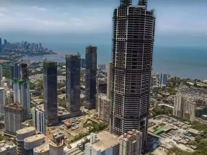 mumbai-biggest-flat-deal-100834208