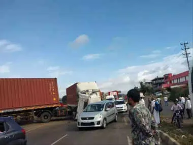 pune-satara-highway-accident-news-100912443
