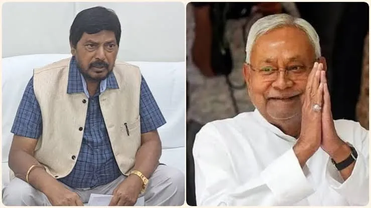 केंद्रीय मंत्री रामदास अठावले ने नीतीश से मुंबई विपक्ष को मौका देने को कहा