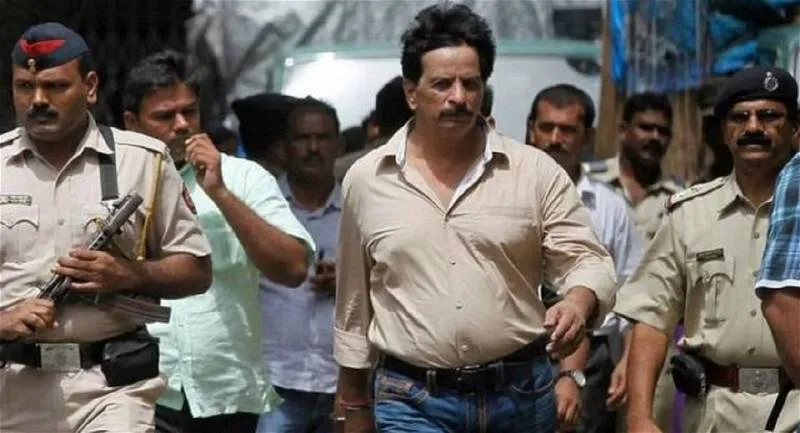 पूर्व पुलिस अधिकारी प्रदीप शर्मा की जमानत याचिका पर सर्वोच्च फैसला सुरक्षित