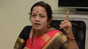  पूर्व मेयर के खिलाफ EOW ने दर्ज की FIR, BMC के अधिकारियों पर केस