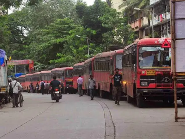 शिंदे सरकार ने मुंबई के सभी विधानसभा क्षेत्रों से कोंकण के लिए फ्री एसटी बसें चलाने का निर्णय लिया