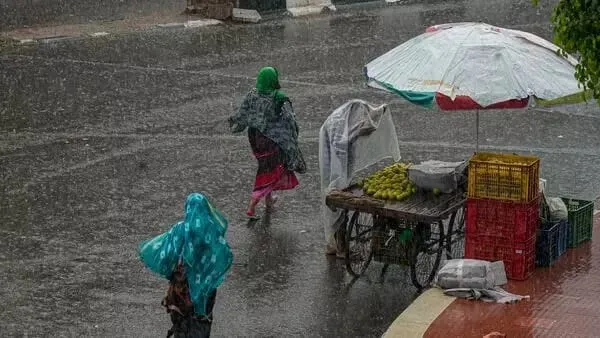 IMD ने महाराष्ट्र के इन जिलों के लिए जारी किया येलो अलर्ट