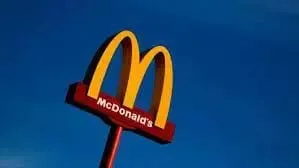 मैकडॉनल्ड्स ने मुंबई में पहला 'ड्राइव थ्रू' रेस्तरां अंतरराष्ट्रीय हवाई अड्डे पर खोला