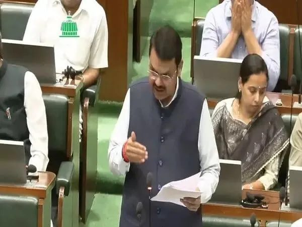 2015 से महाराष्ट्र में 35000 से अधिक लापता बच्चे अपने माता-पिता से मिले: उपमुख्यमंत्री फड़नवीस