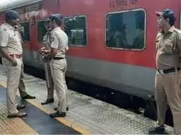 RPF कॉन्स्टेबल ने ट्रेन में ASI समेत 3 यात्रियों को मारी थी गोली, होगी जांच