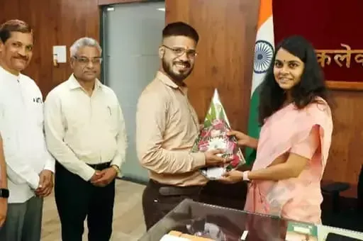 नेताओं-अफसरों के फोटो एडिट कर फेसबुक अकाउंट पर डालता था;खुद को कलेक्टर बताया तो पकड़ाया