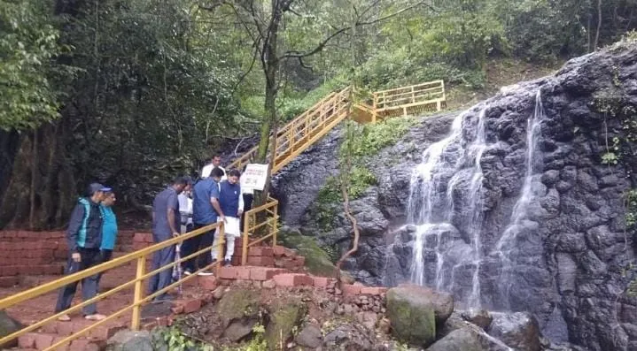 सिंधुदुर्ग को अंतरराष्ट्रीय पर्यटन स्थल में तब्दील किया जा रहा