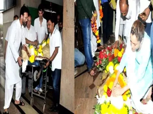 पिता के अंतिम संस्कार में फूट-फूटकर रो पड़ी अंकिता लोखंडे, विक्की ने संभाला