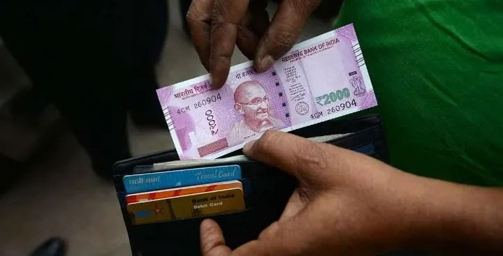 भ्रष्टाचार मामले में सीबीआई ने सीजीएसटी अधीक्षक को गिरफ्तार किया