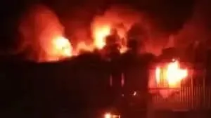 पुणे : हार्डवेयर की दुकान में लगी भीषण आग, 4 लोगों की दर्दनाक मौत