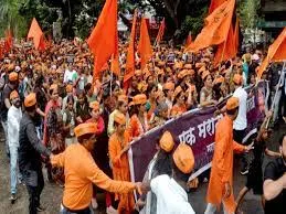 इस्तीफा देने को तैयार सांसद और विधायक, महाराष्ट्र में मराठा आंदोलन बेहद उग्र... 