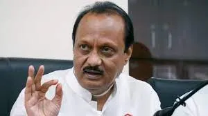 अजित पवार का पुणे का दौरा!, सिर पर लगा कैमरा!