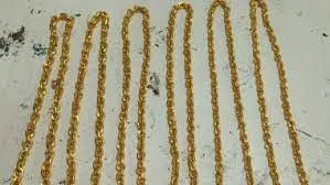 3.49 करोड़ कीमत का 6.33 किलो सोना एयरपोर्ट पर कस्टम अधिकारियों ने किया जब्त !