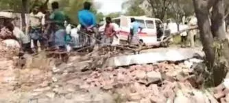 तमिलनाडु के विरुधुनगर में पटाखा फैक्टरी में जोरदार विस्फोट... 8 लोगों की मौत, कई घायल