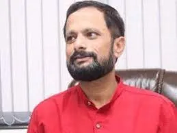 आदित्य ठाकरे के पास अब कॉमिडी शो करने के अलावा दूसरा कोई काम नहीं है - नरेश म्हस्के