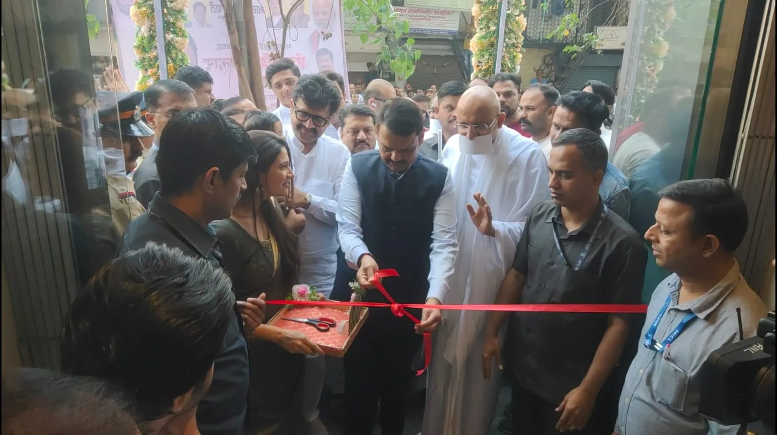 घाटकोपर मे आराध्या एडु-हेल्थ केयर सेंटर, वनअस्पताल का उदाघटान संपन्न