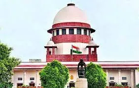 केंद्र की फैक्ट चेक यूनिट पर सुप्रीम कोर्ट ने लगाई रोक, ये अभिव्यक्ति की आजादी पर खतरा...  