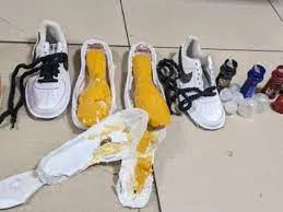 मुंबई एयरपोर्ट पर डीआरआई ने 19.79 करोड़ रुपये की कोकीन की बरामद...  1 गिरफ्तार