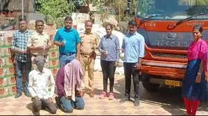 कल्याण में 43 लाख का नकली शराब का जखीरा जब्त... राज्य उत्पाद शुल्क विभाग की कार्रवाई !