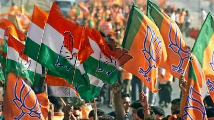 मुंबई के सायन में मतदान के दौरान कांग्रेस और बीजेपी कार्यकर्ताओं के बीच झड़प  