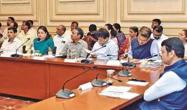 'सिबिल' को बाध्य करने वाले बैंकों के विरुद्ध अपराध; राज्य सरकारों ने फसल ऋण के लिए 'सिबिल' की मांग नहीं करने का फैसला