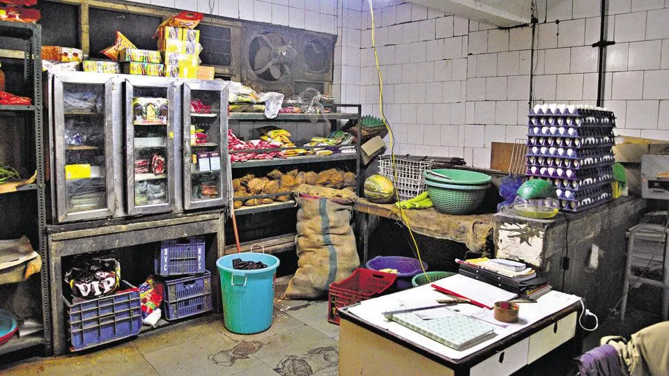 मुंबई:  दिवाली के मौके पर खाद्य एवं औषधि प्रशासन की छापेमारी, 3 करोड़ 11 लाख का माल जब्त