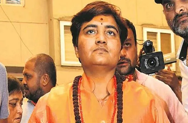 मालेगांव ब्लास्ट मामले में प्रज्ञा ठाकुर के खिलाफ वारंट; 13 नवंबर तक पेश होने के आदेश