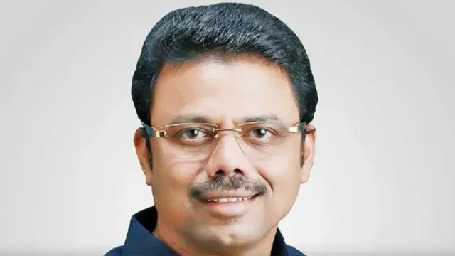 संजय राउत के भाई सुनील राउत के खिलाफ मुंबई के विक्रोली पुलिस स्टेशन में मामला दर्ज 