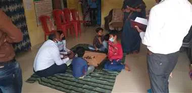 लातूर जिले में पिछले दो वर्षों से शौचालय में रह रही मानसिक रूप से अस्वस्थ महिला को आश्रय गृह में भेजा गया