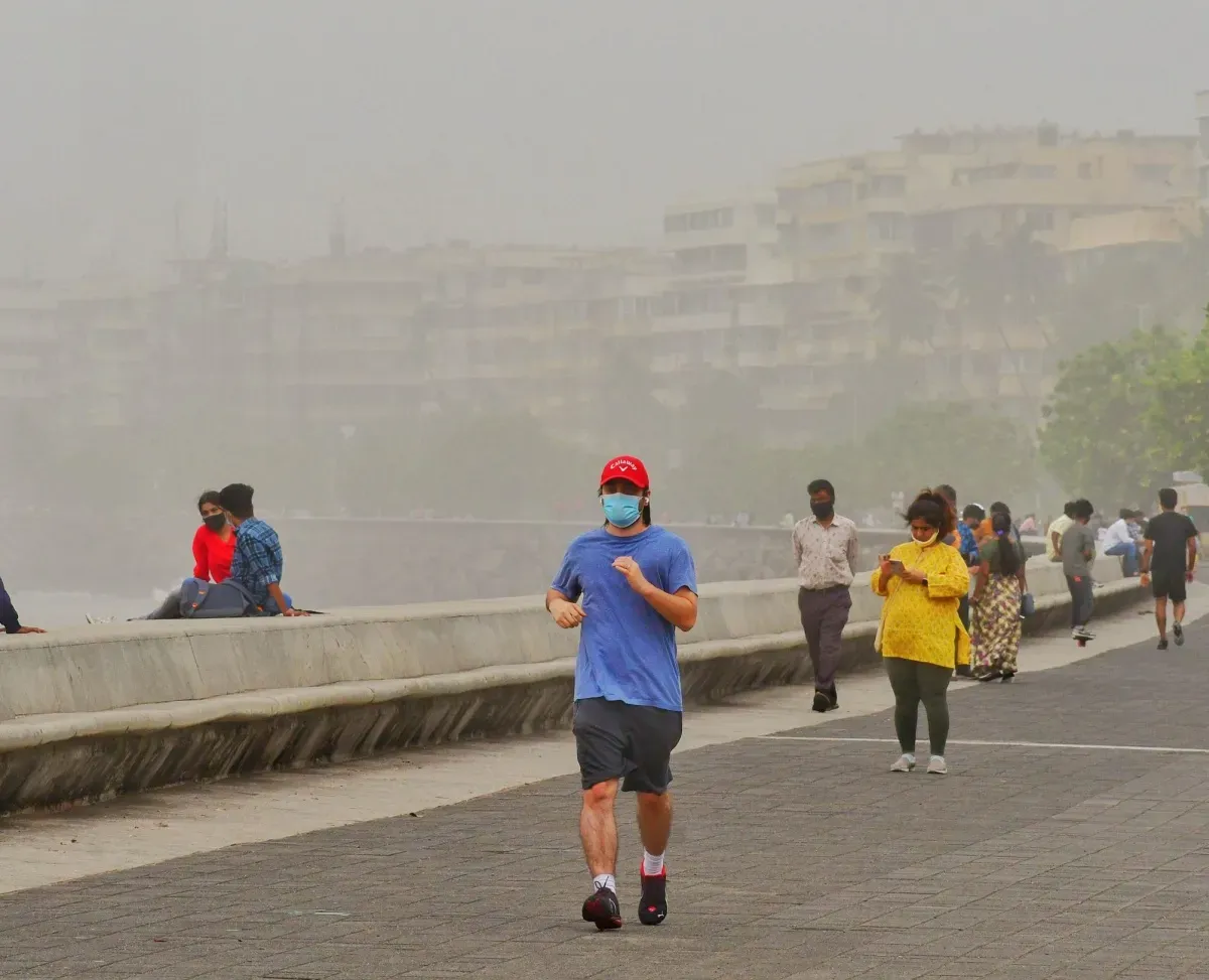 मुंबई में वायु प्रदूषण और जलवायु परिवर्तन के कारण मुंबईकरों को खांसी-जुकाम