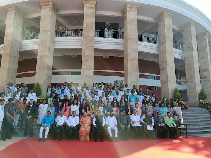 महाराष्ट्र में नई सरकार के गठन के बाद नागपुर में 16 से 21 दिसंबर तक पहला शीतकालीन सत्र 