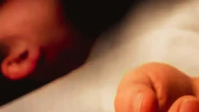 मुंबई: कुर्ला में बस डिपो के पास पानी से भरे गड्ढे में डूबने से एक बच्चे की मौत !