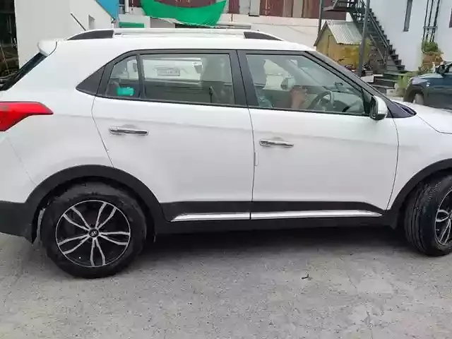 मुंबई :  ऐप-आधारित रेंटल सर्विस से किराए पर ली गई हुंडई क्रेटा कार लेकर भाग गया; व्यक्ति की तलाश शुरू