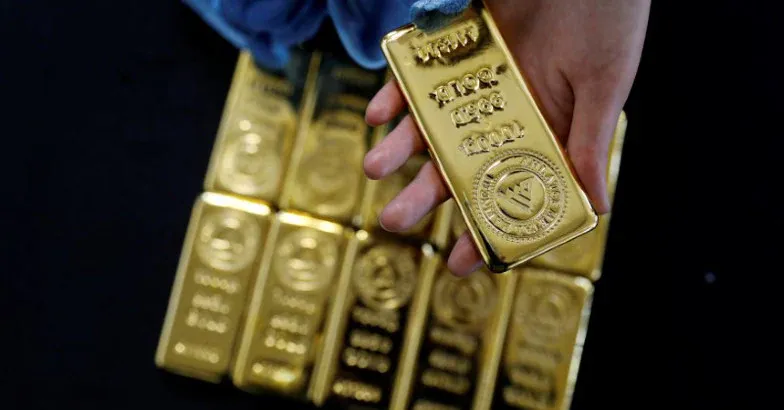 मुंबई में सोने की तस्करी के रैकेट का भंडाफोड़, 19.6 करोड़ रुपये का सामान जब्त