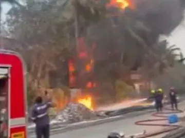 बोईसर-तारापुर एमआईडीसी में केमिकल फैक्ट्री में भीषण आग