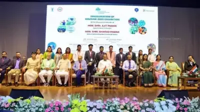 बारामती में दूसरी बार एक शरद पवार और अजित पवार एक साथ दिखे