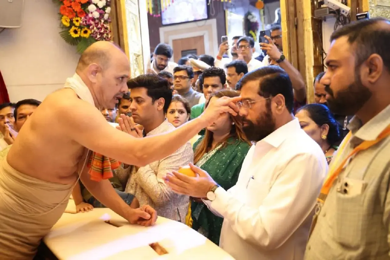 मुंबई: सिद्धिविनायक मंदिर के विकास कार्य के लिए सरकार ने 500 करोड़ रुपये उपलब्ध कराए - एकनाथ शिंदे