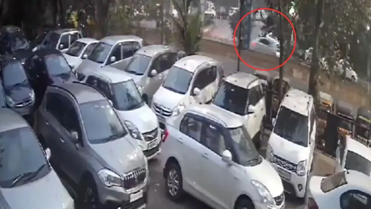 वाशी में भीषण सड़क हादसा; दो लड़कियों की मौत