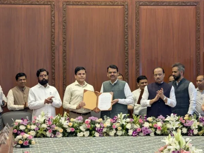 ठाणे मनपा आयुक्त कार्यालय को राज्य के सभी मनपा आयुक्त कार्यालयों में से प्रथम स्थान 