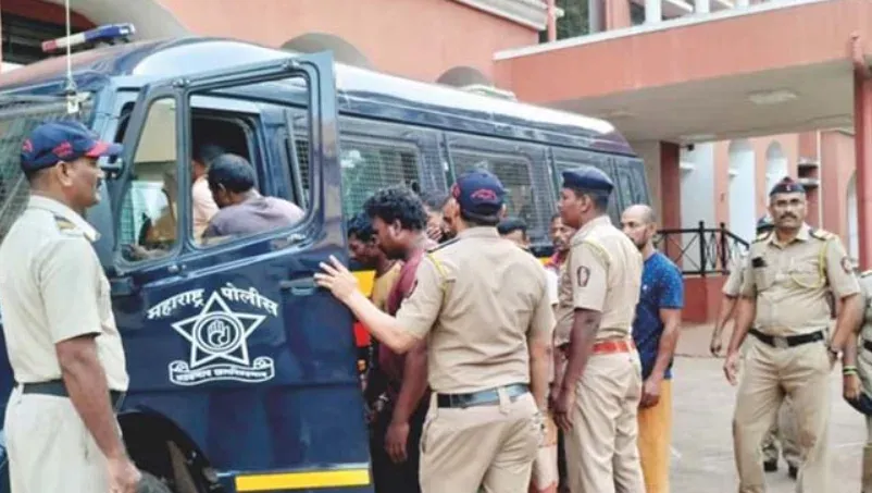 मुंबई पुलिस ने अवैध रूप से रह रहे बांग्लादेशियों के खिलाफ कार्रवाई तेज